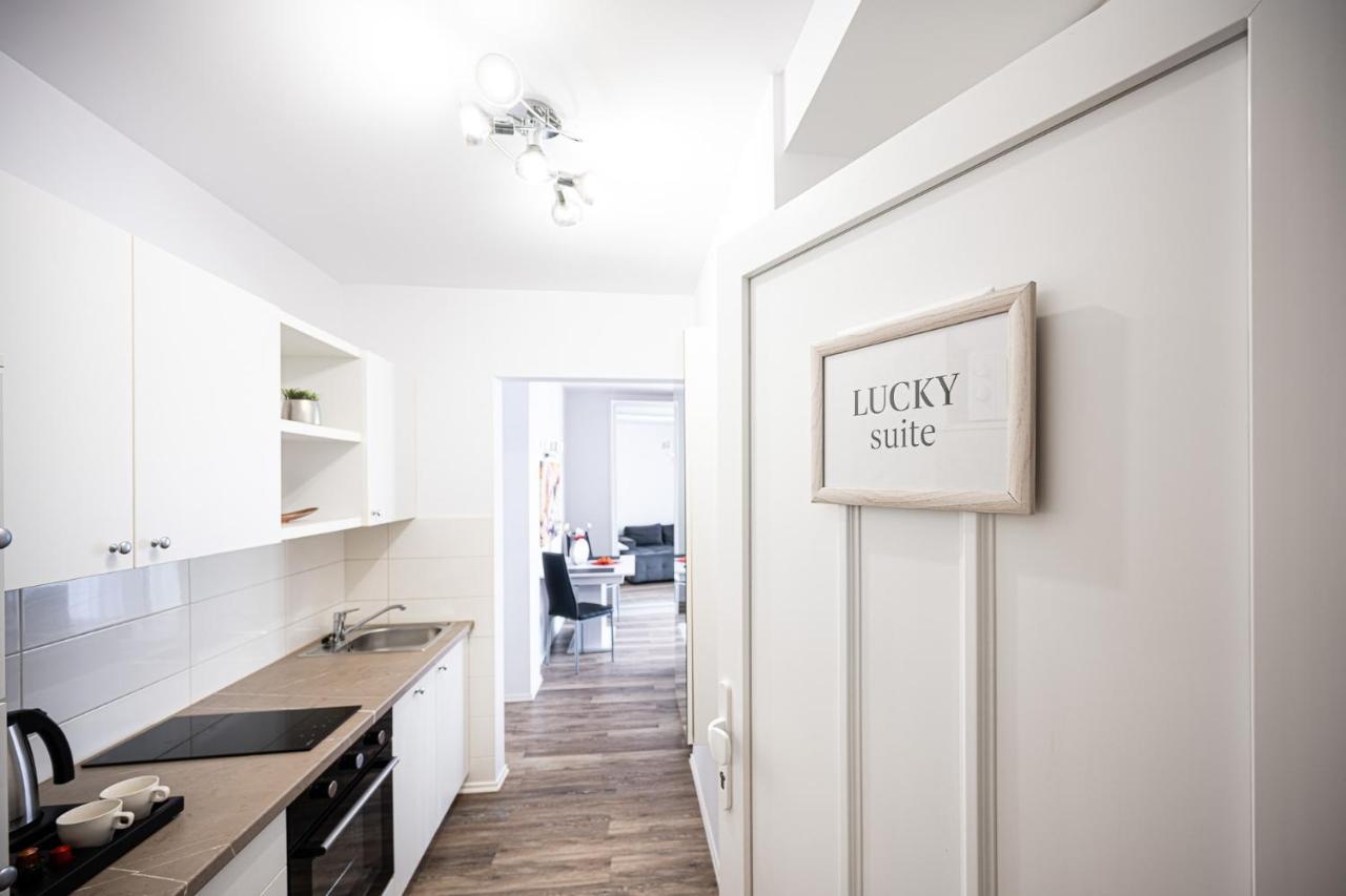 Apartamento Saint Seven Szeged Exterior foto