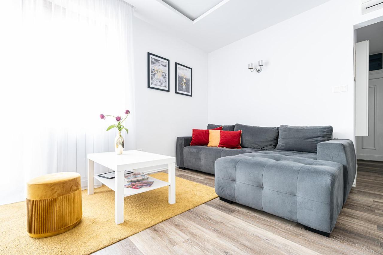 Apartamento Saint Seven Szeged Exterior foto